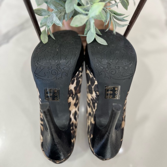 Leopard print Heels - Picture 2 of 3